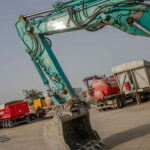 Brazo y cazo de la excavadora Kobelco SK300 de Agrihat